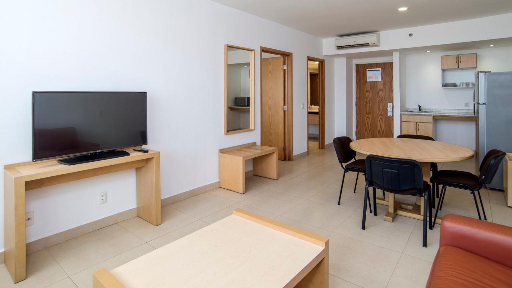 Hotel Express By Ihg 4*